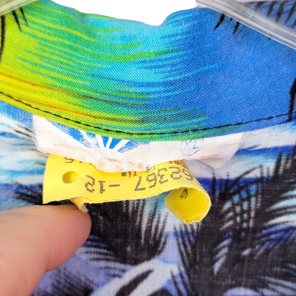 St. Kitts Sugar City Authentic Huwian Style Vacation Beach Casual Shirt Men's XL - Picture 7 of 10